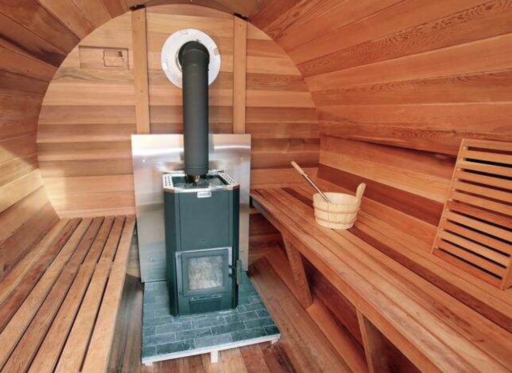 DAYF sauna